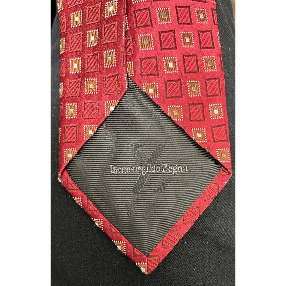 Ermenegildo Zegna Men’s Red Silk Print Tie Worn Once